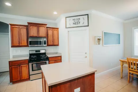 2379 Marlene Ave, Redding, CA 96002 photo 4