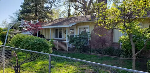 390 Kaer Ave, Red Bluff, CA 96080 photo 1
