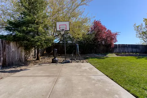 1933 Airstrip Rd, Redding, CA 96003 photo 26