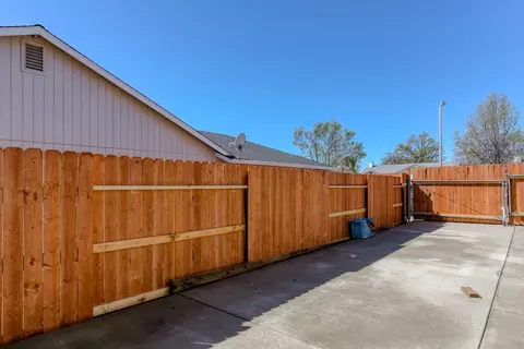 1933 Airstrip Rd, Redding, CA 96003 photo 31