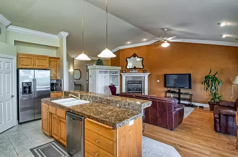 2275 Allegheny Ct, Redding, CA 96001 photo 8