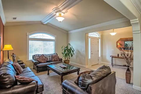 2275 Allegheny Ct, Redding, CA 96001 photo 4
