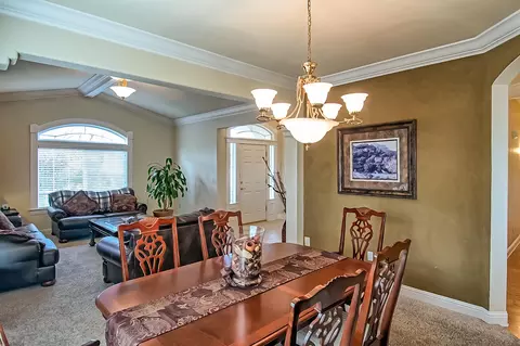 2275 Allegheny Ct, Redding, CA 96001 photo 7