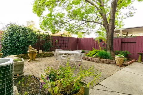 707 Flower Ash Ln, Redding, CA 96003 photo 2