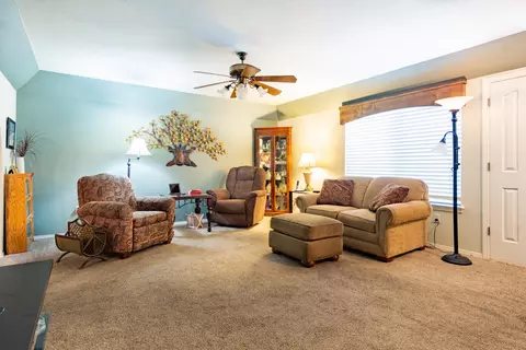 707 Flower Ash Ln, Redding, CA 96003 photo 5