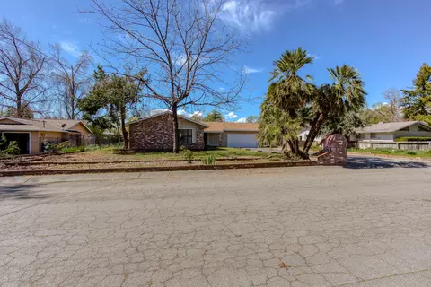 3108 Inez St, Redding, CA 96002 photo 3