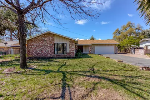 3108 Inez St, Redding, CA 96002 photo 5