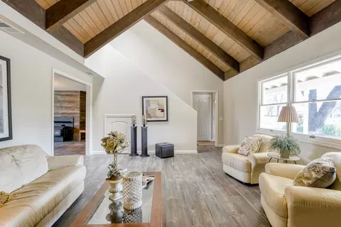 5904 Flying Mane Ln, Anderson, CA 96007 photo 10
