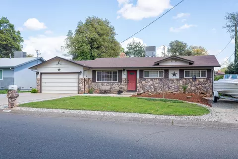 2101 Deerfield Ave, Redding, CA 96002 photo 2