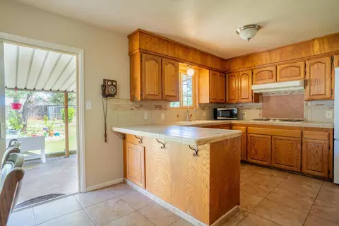 2101 Deerfield Ave, Redding, CA 96002 photo 7