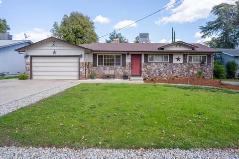 2101 Deerfield Ave, Redding, CA 96002 photo 1