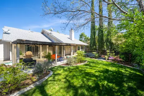 2738 Summerbreeze Pl, Redding, CA 96001 photo 33