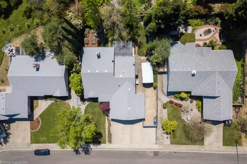 2738 Summerbreeze Pl, Redding, CA 96001 photo 46