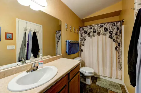 4649 Lofty Oak Dr, Redding, CA 96002 photo 15