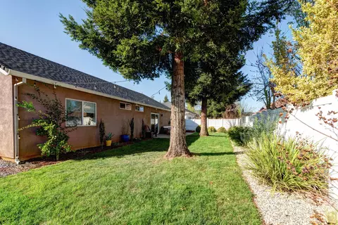 3465 Denali St, Redding, CA 96002 photo 13