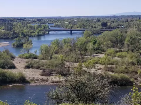 918 River Bend Rd, Redding, CA 96003 photo 5