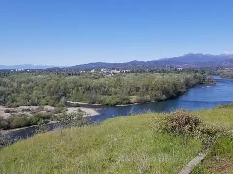 918 River Bend Rd, Redding, CA 96003 photo 13