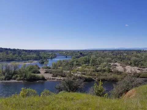 918 River Bend Rd, Redding, CA 96003 photo 7