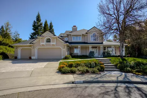 1621 Braeburn Ct, Redding, CA 96003 photo 1