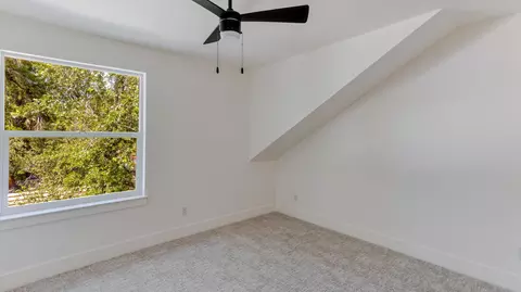 6855 Yvonne, Redding, CA 96001 photo 38