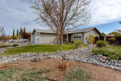 1545 Franzel Rd, Red Bluff, CA 96080 photo 2