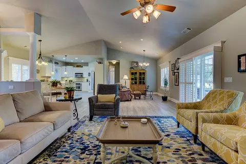 19359 Jacqueline St, Anderson, CA 96007 photo 8