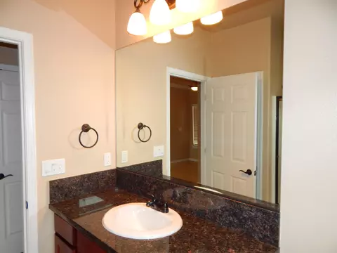 930 Coggins St, Redding, CA 96003 photo 22