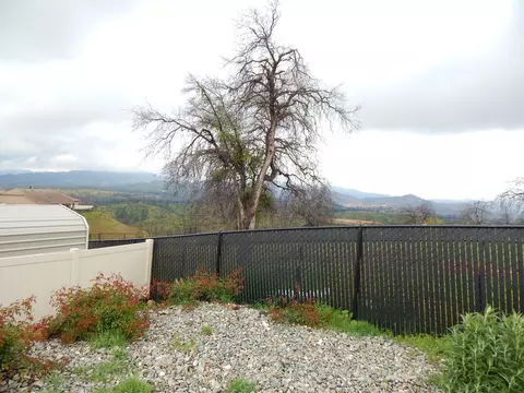 930 Coggins St, Redding, CA 96003 photo 45