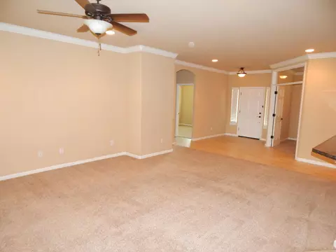 930 Coggins St, Redding, CA 96003 photo 12