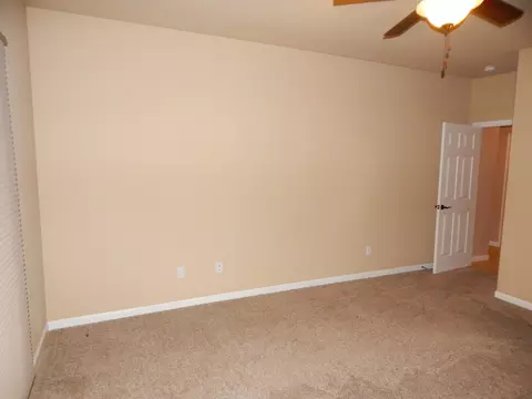 930 Coggins St, Redding, CA 96003 photo 32
