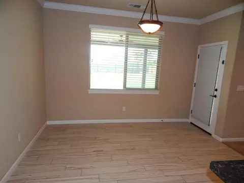 930 Coggins St, Redding, CA 96003 photo 18