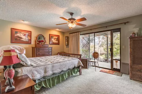 488 Woodhill Dr, Redding, CA 96003 photo 15