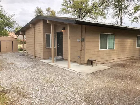 5701 Wildwood Dr, Redding, CA 96001 photo 1