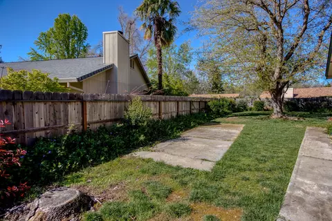6694 Waterford Dr, Redding, CA 96001 photo 22