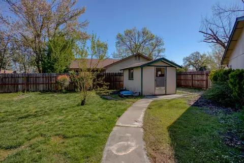6694 Waterford Dr, Redding, CA 96001 photo 21