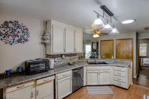 14008 Bear Mountain Rd, Redding, CA 96003 photo 13