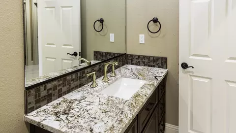 3085 Harlan Dr, Redding, CA 96003 photo 8