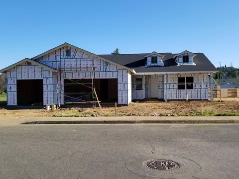 3085 Harlan Dr, Redding, CA 96003 photo 1
