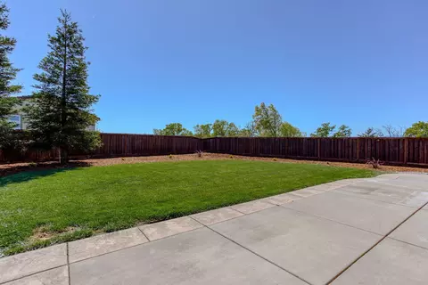 3397 Carlsbad Ct, Redding, CA 96002 photo 26