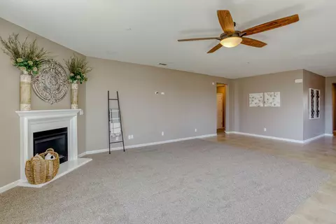 3397 Carlsbad Ct, Redding, CA 96002 photo 6