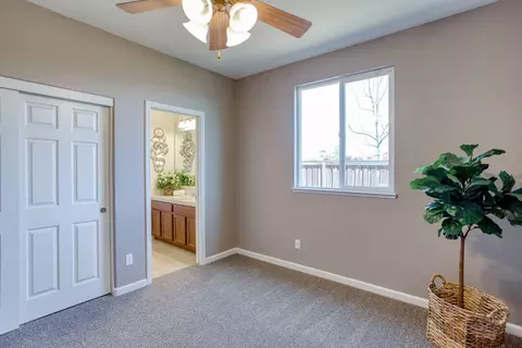 3397 Carlsbad Ct, Redding, CA 96002 photo 22