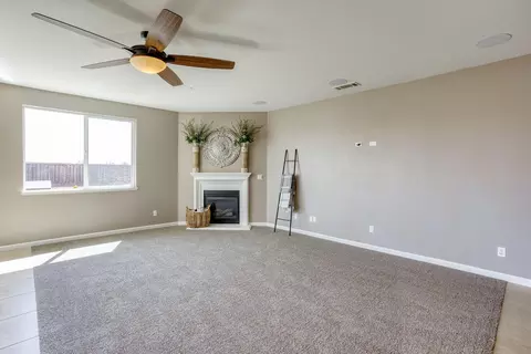 3397 Carlsbad Ct, Redding, CA 96002 photo 5