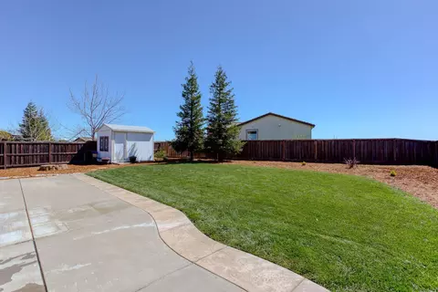 3397 Carlsbad Ct, Redding, CA 96002 photo 25
