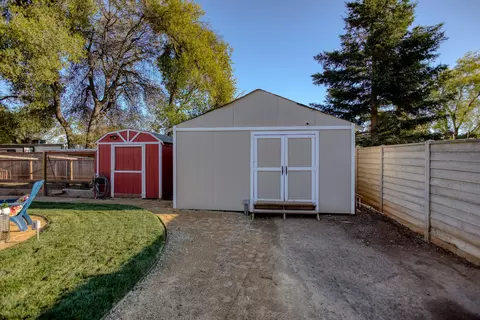 1321 Lorraine Dr, Redding, CA 96002 photo 29