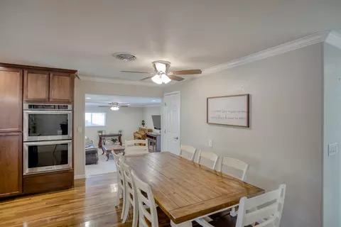 1321 Lorraine Dr, Redding, CA 96002 photo 9