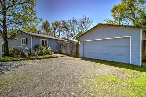 2625 Wyndham Ln, Redding, CA 96001 photo 1