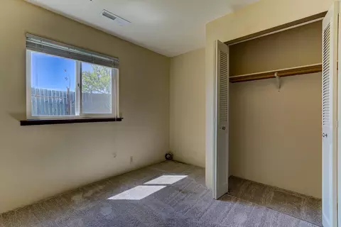 2625 Wyndham Ln, Redding, CA 96001 photo 8