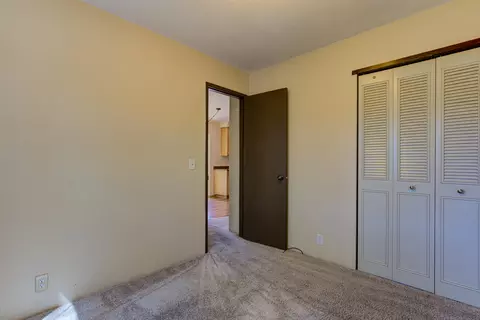 2625 Wyndham Ln, Redding, CA 96001 photo 11