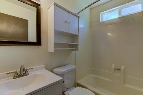 2625 Wyndham Ln, Redding, CA 96001 photo 9