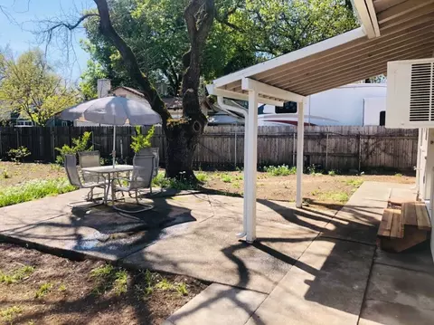 560 Loma St, Redding, CA 96003 photo 19